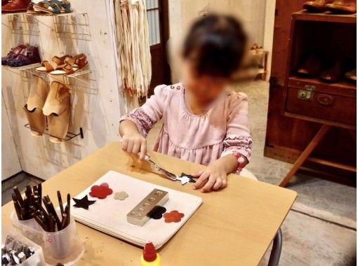 愛知 名古屋 靴職人のレザークラフト教室 コットンバッグ ポーチ作り アクティビティジャパン 愛知 名古屋 靴職人のレザークラフト教室 コットンバッグ ポーチ作り アクティビティジャパン