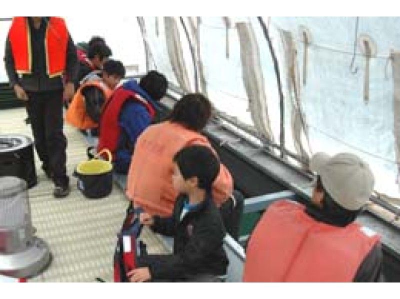 [神奈川/相模子]女性和兒童可以享受！冰釣圓頂船（11月至3月），並提供接客服務の紹介画像