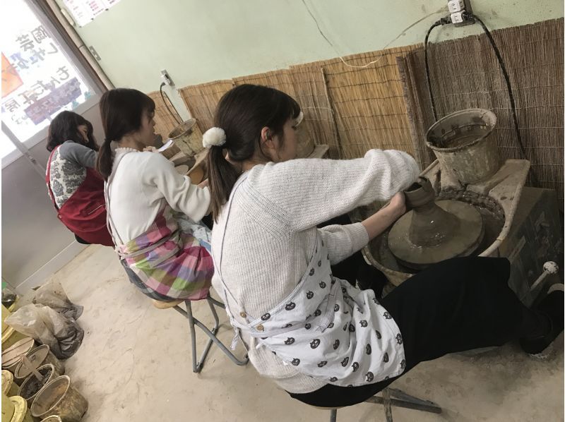 【兵庫・尼崎】駅より徒歩2分！結婚２０年目磁器婚式プラン！陶芸体験（６個つくる電動ろくろコース）の紹介画像