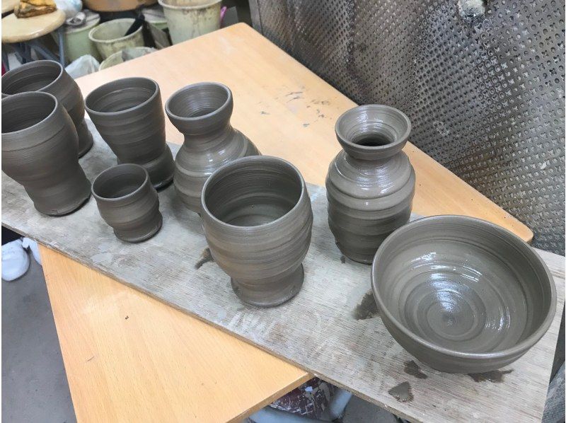 【兵庫・尼崎】駅より徒歩2分！結婚２０年目磁器婚式プラン！陶芸体験（６個つくる電動ろくろコース）の紹介画像