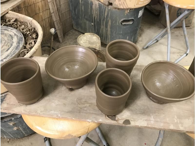 【兵庫・尼崎】駅より徒歩2分！結婚２０年目磁器婚式プラン！陶芸体験（６個つくる電動ろくろコース）の紹介画像