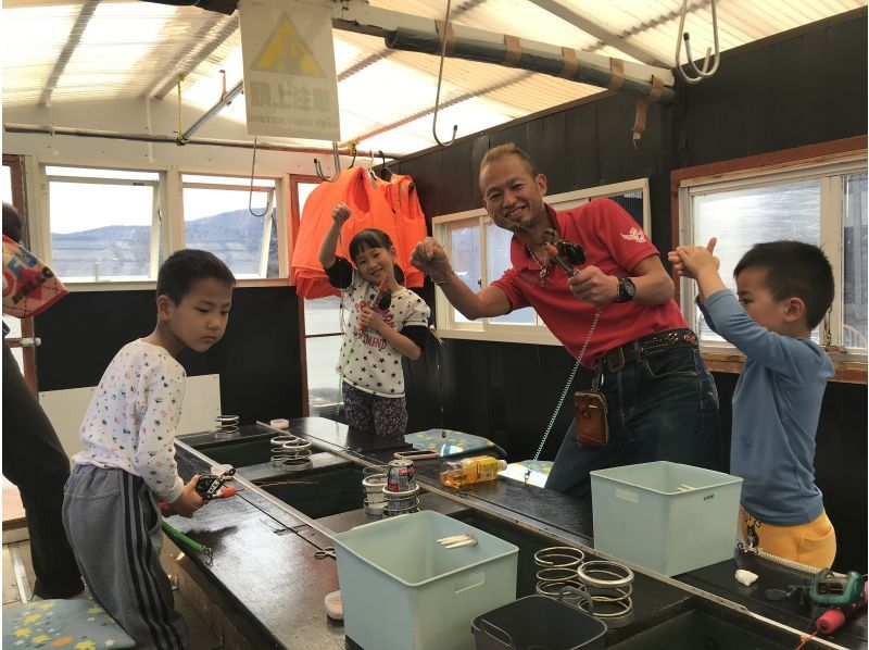 安心な完全貸切！お得なレンタル無料！嬉しいペット、幼児OK！わかさぎ釣り3時間体験プランの紹介画像