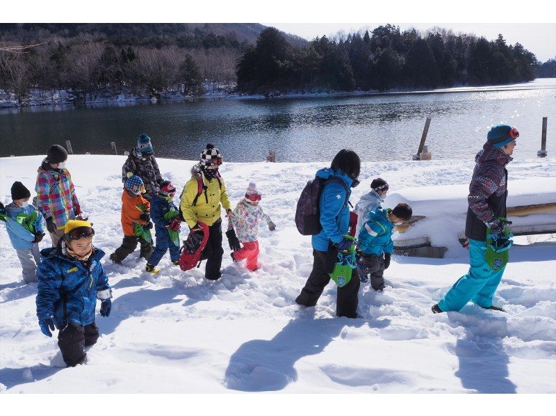 【栃木・奥日光】パウダースノーで雪遊び！ちびっこスノーシュー2025の紹介画像