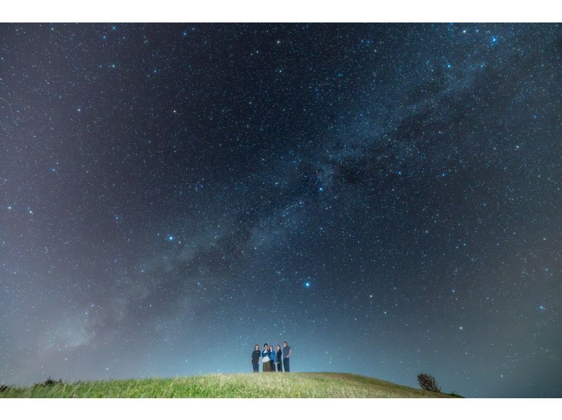 [Miyakojima Night] สามารถจองได้ล่วงหน้า 1 ชั่วโมงในวันงาน! แผนสบายๆ โดยช่างภาพมืออาชีพที่ถ่ายภาพท้องฟ้ายามค่ำคืนด้วยอุปกรณ์ล่าสุด!の紹介画像