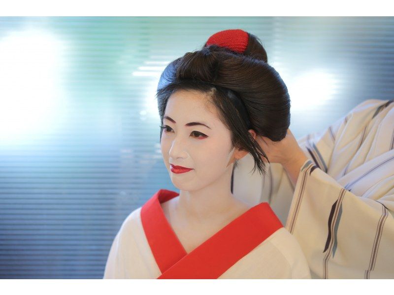 「SALE！」【京都・清水寺】　リーズナブルに舞妓体験！　舞妓撮影プラン18,000円→8,900円(税別)　の紹介画像