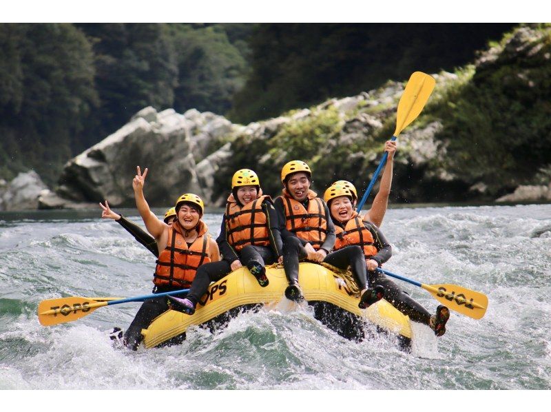 [Shikoku/Yoshino River] Yoshinogawa Rafting Kochi Rapids Oboke Short Course OK for junior high school students Free photo gift!の紹介画像