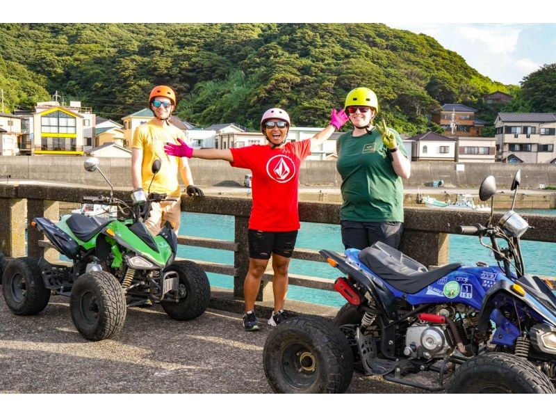 A great value, fun and exciting paradise tour with 2 buggies for 3 or more people for 4 hours [Group plan] Sightseeing + rides + experience! For the best date or trip! *Limited to 1 group of 3 to 6 peopleの紹介画像