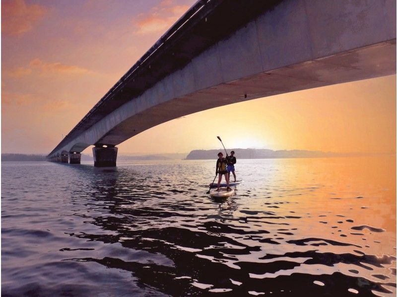 【沖縄・古宇利島・SUP】安心の1グループ毎の貸切で体験！新感覚サップを体験！パドルサップ レンタル60分♪の紹介画像