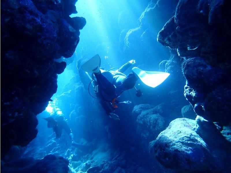 【無料送迎！土、日曜日/超お得！リゾートでダイビングを楽しみたい方】オープンウオーターダイバー＆アドバンスダイバーセットプランの紹介画像