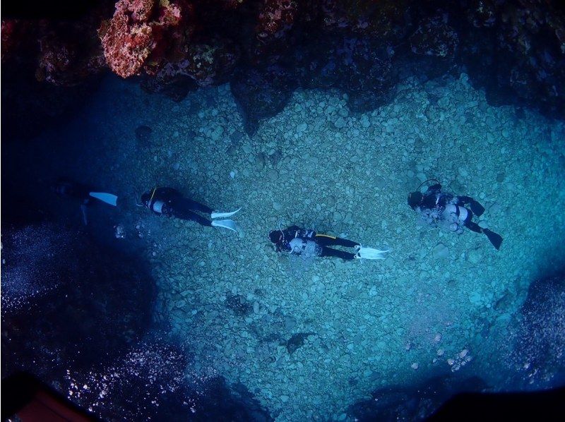 【無料送迎！木、金、土、日曜日/超お得！リゾートでダイビングを楽しみたい方】オープンウオーターダイバー＆アドバンスダイバーセットプランの紹介画像