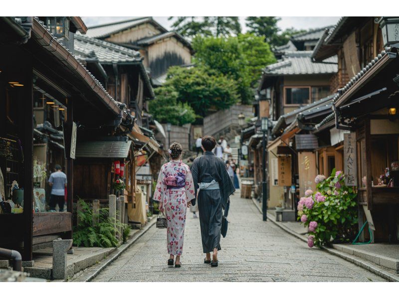 Kyoto Shijo Yukata (Kimono) Rental ``Men's Kimono Plan'' Men's Kimono Plan! の紹介画像