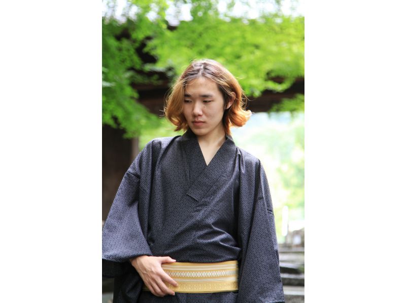 Kyoto Shijo Yukata (Kimono) Rental ``Men's Kimono Plan'' Men's Kimono Plan! の紹介画像