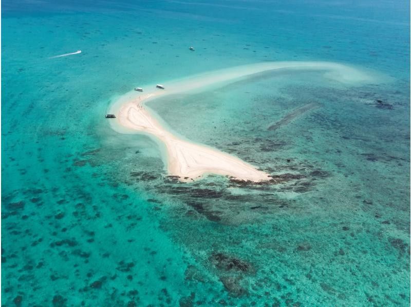 [Ishigaki Island/Half-day] Landing on the "Phantom Island" Hamajima & Boat Snorkeling ★ 360-degree spectacular views [Free photo data/equipment rental] [Student discount plan]の紹介画像