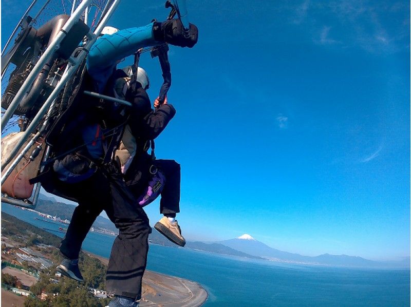 [富士山概述]您為什麼要進行這樣的Yabe課程！以上1500英尺！飛30分鐘！滑翔傘經驗！の紹介画像