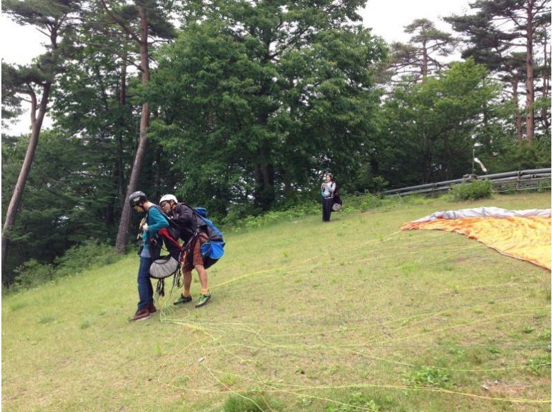 【群馬・みなかみ】パラグライダータンデム2人乗り体験コース<初心者大歓迎！>の紹介画像