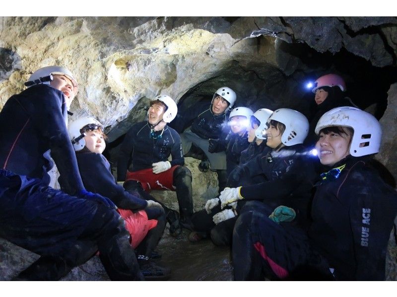 【地下水の洞窟探検】ケイブスイミングの紹介画像
