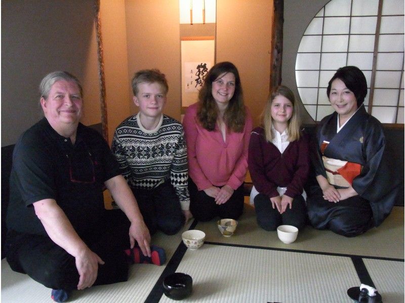 [Tokyo Ginza] Feel free to experience a tea ceremony in a full-fledged tea room! English and Chinese available! Children can also experience!の紹介画像