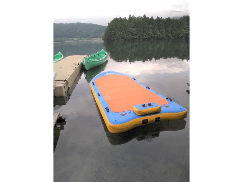 【長野・大町市】SUPレンタル～透明度バツグンの青木湖でのんびり湖上散歩♪　★スケルトンSUP・多人数乗りSUPレンタル中★☆の紹介画像