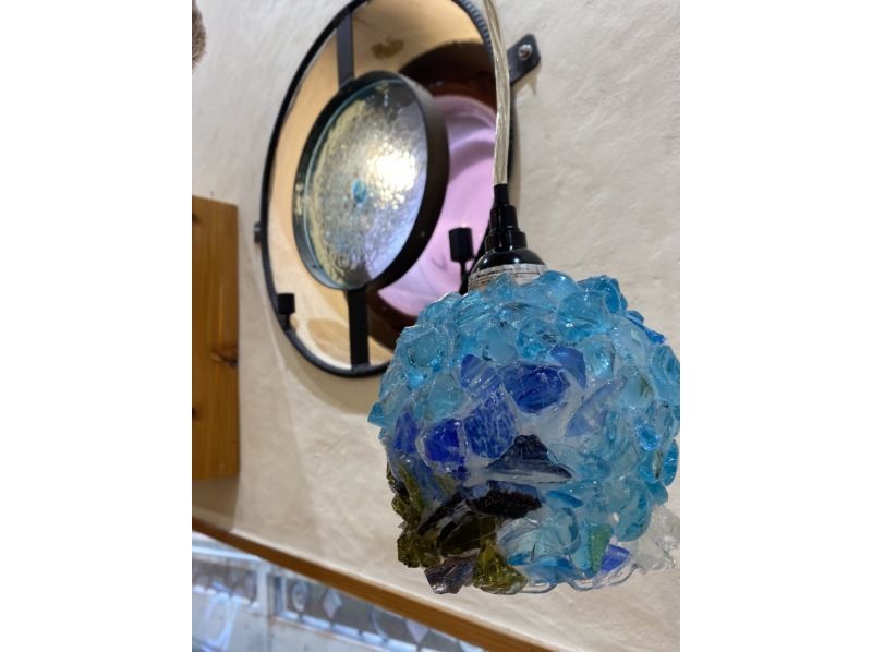 ハンドメイド 琉球ガラス吊し型ランプ - ライト/照明