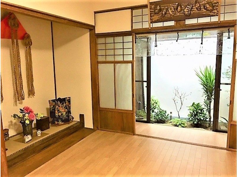 粘土で作るミニミニグルメ料理&ストラップ付きたこ焼きをTV・映画ロケ地の町家で制作。在庫２点限定：順次クッキー付きミニグルメ開催予定の紹介画像