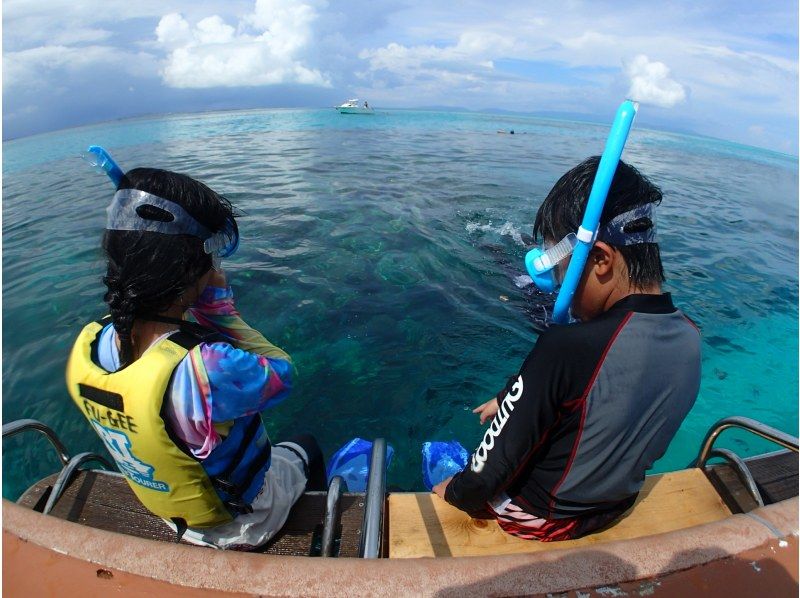 ขึ้นฝั่งบนเกาะผี! [การดำน้ำตื้น(Snorkeling)] ทัวร์ครึ่งวัน (AM / PM)の紹介画像