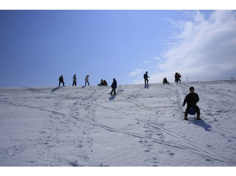 【北海道・知床】春限定！羅臼湖スノートレッキングの紹介画像