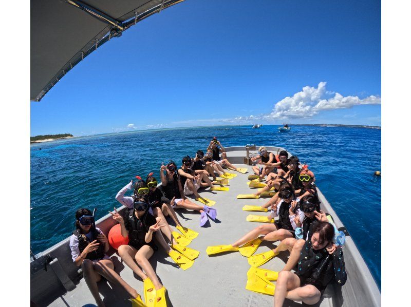 [From the north/remote island] Minna Island Exciting boat snorkeling 2 pack & day trip beach tour ★Free download of tour photos & round trip boarding ticket included★の紹介画像