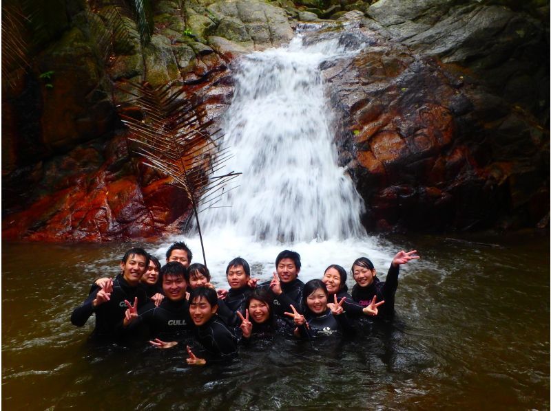 《Limited》【Ishigaki Island】☆Private tour☆Photo tour! You can combine the spectacular Kabira Bay, Blue Cave, SUP, kayaking, and more! Free pick-up and drop-off☆ PVの紹介画像