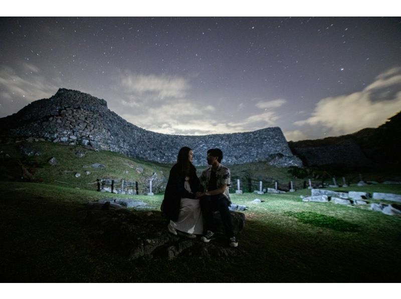 SALE [Okinawa, Nakijin Castle Ruins] <Starry Sky Photo and Space Walk> Each participant will be photographed with the stars in the background ☆の紹介画像