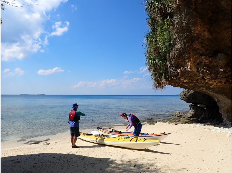 [Okinawa Nakijin] Nakijin blue sea walk! Sea kayak & Snorkeling half-day course