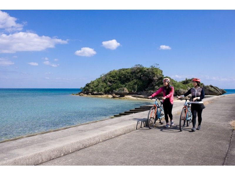 地域共通クーポン利用可 海中道路と4つの離島 平安座島 浜比嘉島 宮城島 伊計島 を絶景サイクリング アクティビティジャパン