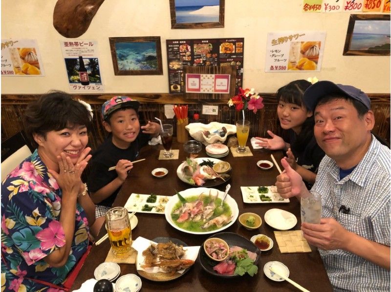 [오키나와 · 이시가키지마] 어린이 초보자 님도 즐길 수있다! 가장 인기 "체험 낚시 & 환상의 섬 & 스노클링"하루 코스の紹介画像