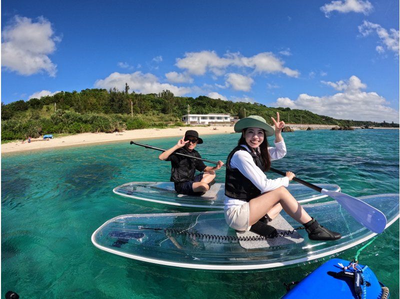 透明サップで気になった海の中、 あとでシュノーケルでちゃんと行ける幸せ。透明サップとシュノーケル、感動がつながるセット体験。360度撮影付きの紹介画像