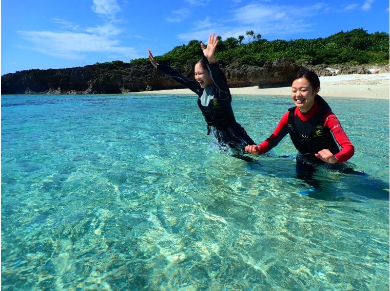 【沖縄・宮古島】《温水シャワー完備》コロナ対策万全！２歳から♪ビーチで安心貸切シュノーケリングツアー！の紹介画像