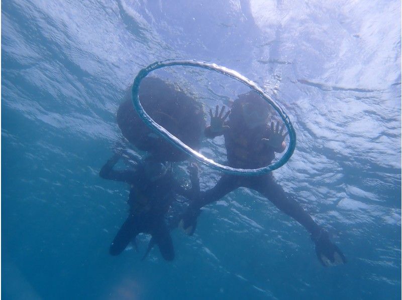 [Okinawa / Miyakojima] << Equipped with hot shower >> Corona measures are perfect! From 2 years old ♪ Safe charter snorkeling tour on the beach!の紹介画像