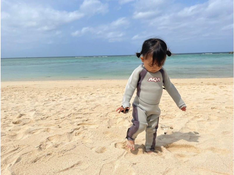 [Private tour for one group] Free for children up to 3 years old! Participants from 1 to 70 years old are welcome. First-timers are also welcome. ★Beach snorkeling★Free photography★の紹介画像