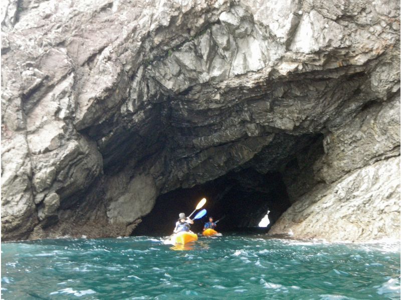 【徳島・美波町】シットオントップカヤックで洞窟探検（カヤック経験者対象）の紹介画像