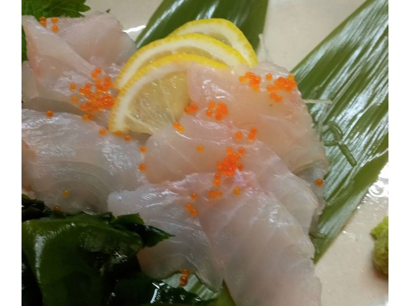 【限定セール中！】狙うは高級魚！初心者も安心サポート付き船釣り体験｜器材無料・手ぶらOK【石垣島・半日】の紹介画像
