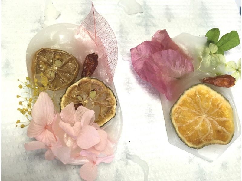 [Okinawa / Miyakojima] Easy even for the first time! Let's make an aroma wax bar using dried flowers and fruits from Miyakojimaの紹介画像