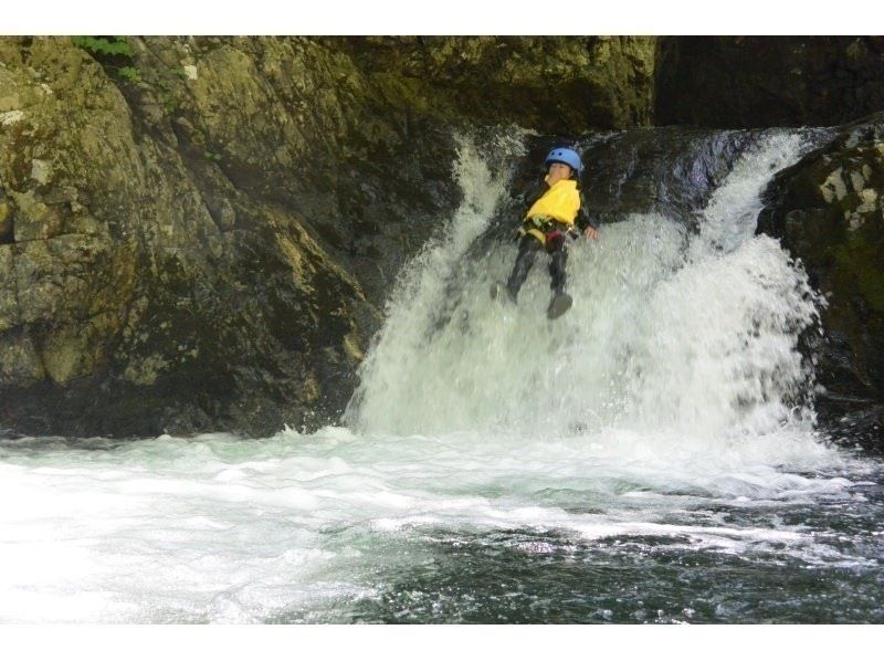 Canyoning tour & BBQ plan ☆ Free photo gift! Go to Oze's natural pool ★ 2025の紹介画像