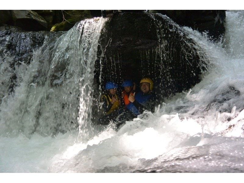 Canyoning tour & BBQ plan ☆ Free photo gift! Go to Oze's natural pool ★ 2025の紹介画像