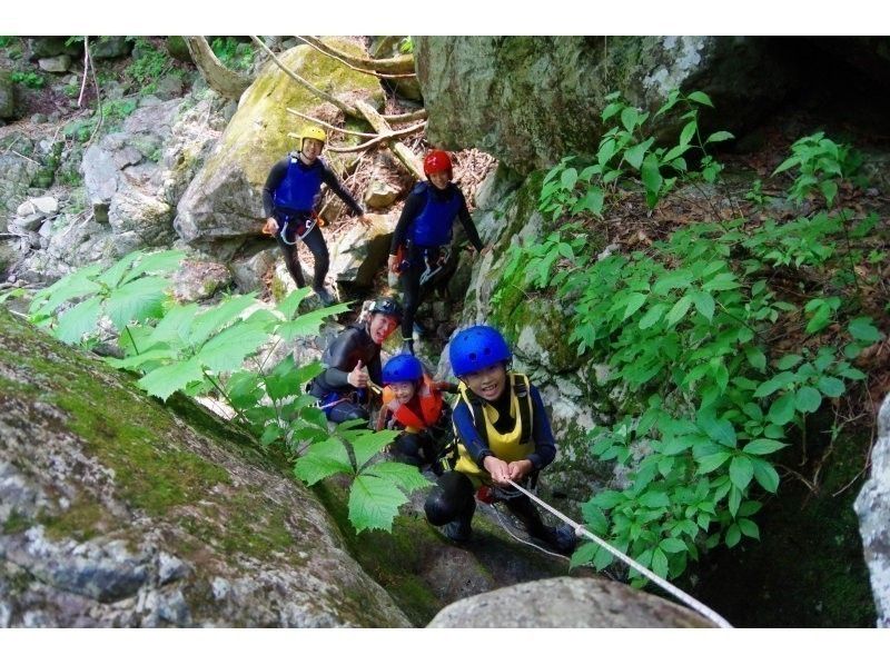 Canyoning tour & BBQ plan ☆ Free photo gift! Go to Oze's natural pool ★ 2025の紹介画像