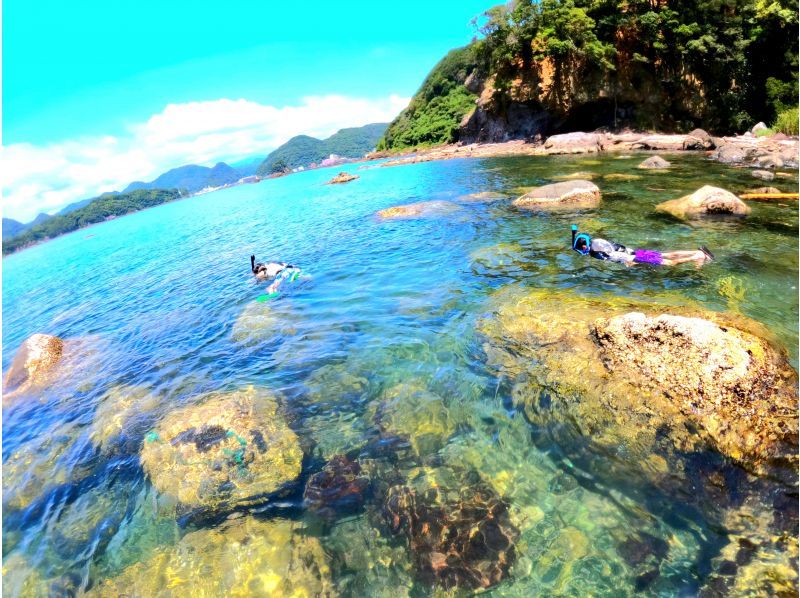 [Shizuoka/ Shimoda] Shimoda Port Private Guide Kayak Experience & Snorkeling 150 minutes with exclusive instructorの紹介画像