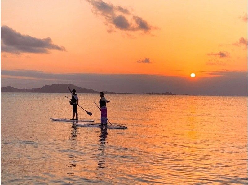 【石垣島・夕方】マングローブ＆茜色に染まるサンセットカヤックor SUPクルージング体験✨シャワー更衣室・お手洗い完備！写真・動画無料！の紹介画像
