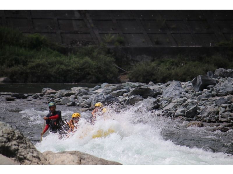 [Shikoku Yoshino River]  Family Rafting Kochi Exciting Course OK for ages 5 and up Free photo gift!