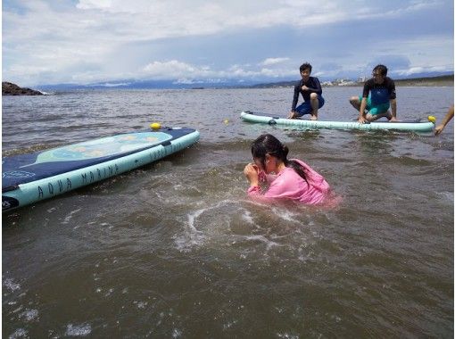 神奈川 湘南 無料 10歳以下 家族向けsupヨガ 写真撮影付 面白いプログラムがいっぱい アクティビティジャパン