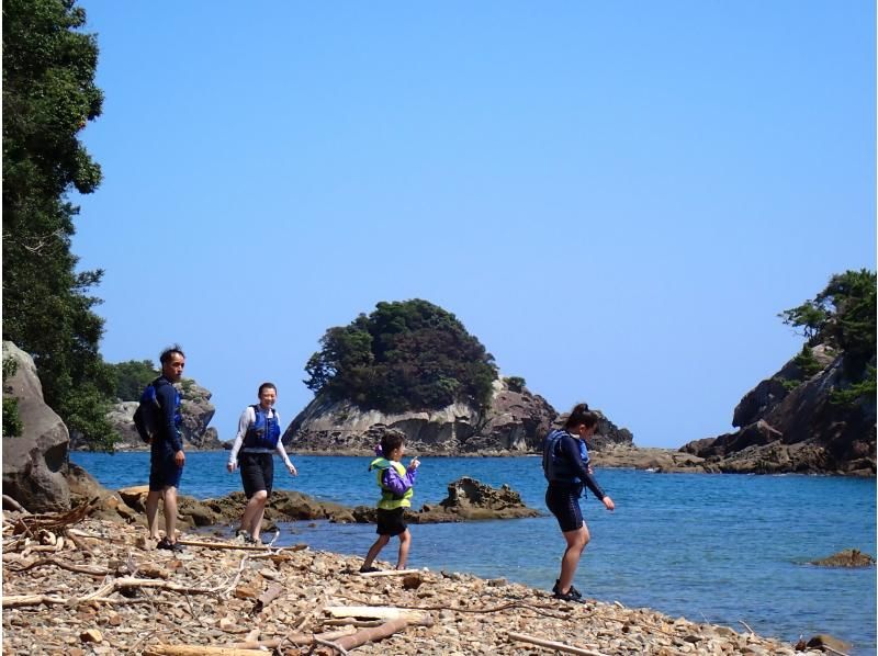 【徳島・海陽町】水床湾(みとこわん)・太平洋シーカヤック (春・秋・冬シーズン）の紹介画像