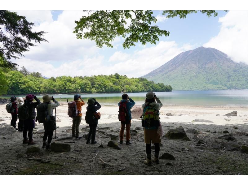 【栃木・奥日光】歴史と自然を感じる旅へ～写仏＆八丁出島ハイキング ～の紹介画像