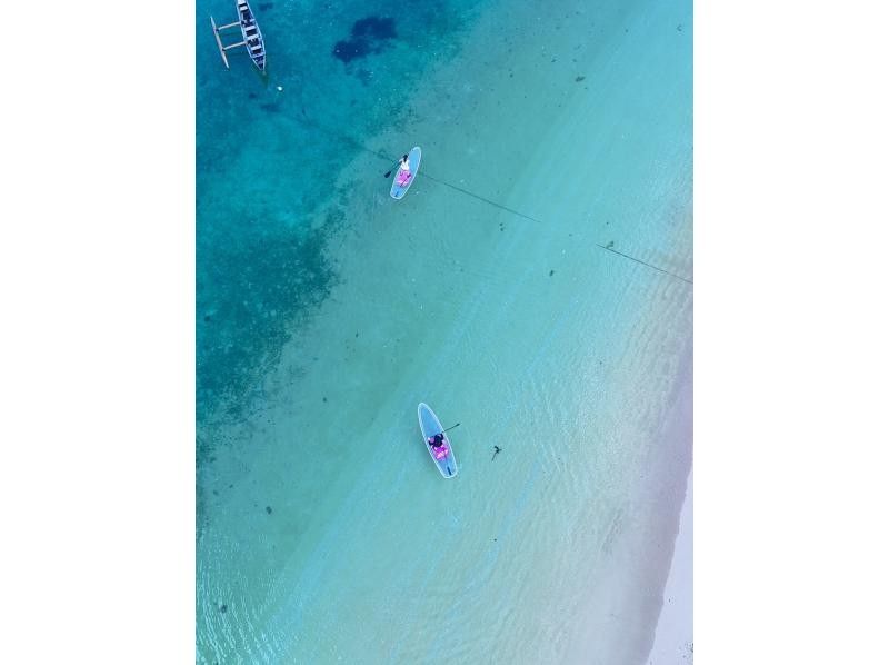 【石垣島】絶景の海!!《川平湾》少人数でのご案内♪【SNS特化ドローン撮影×５.４K最新GoPro撮影】クリアサップorクリアカヤックの紹介画像