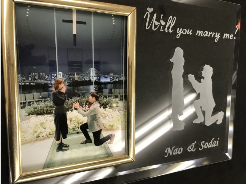 【浅草橋1分】記念日や旅行の想い出を刻むフォトフレーム作り。写真に絵柄とメッセージを加えて～ウェルカムミラーも作れる（持ち込み可）の紹介画像